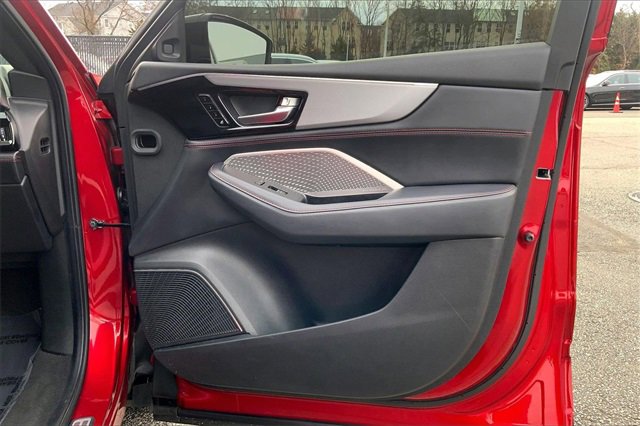 Used 2022 Acura MDX A-Spec image 19