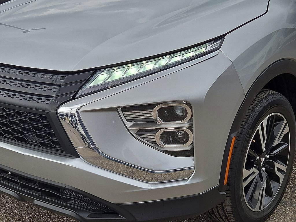 Used 2024 Mitsubishi Eclipse Cross SE image 10