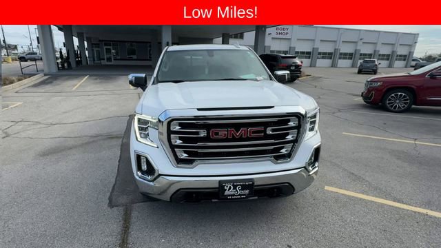 Used 2021 GMC Sierra 1500 SLT w/ SLT Premium Package image 3