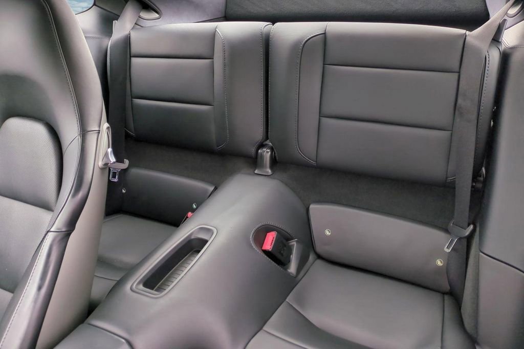 Used 2015 Porsche 911 Turbo image 28