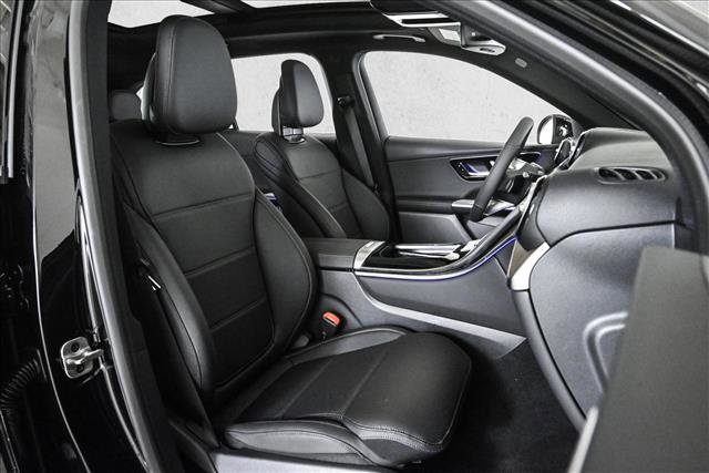 New 2026 Mercedes-Benz GLC 300 4MATIC image 23