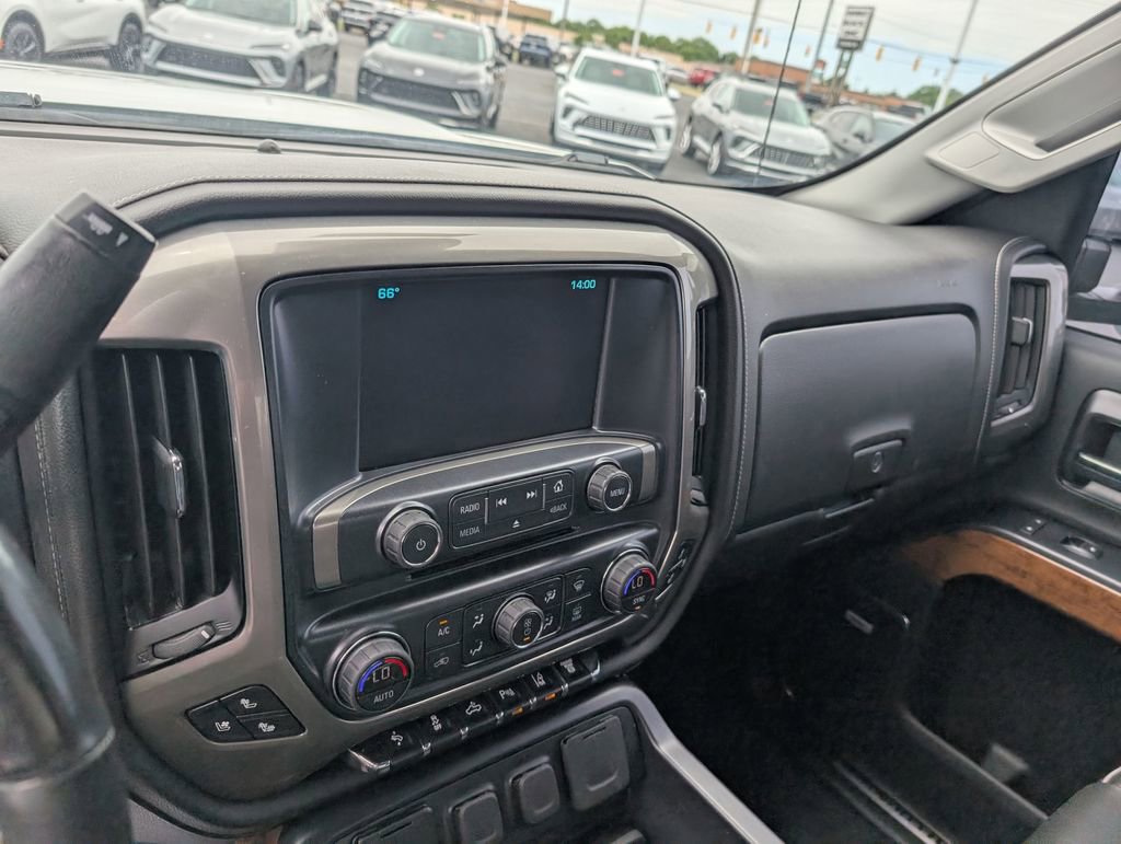 Used 2019 Chevrolet Silverado 3500 High Country w/ Duramax Plus Package AWD/4WD image 22