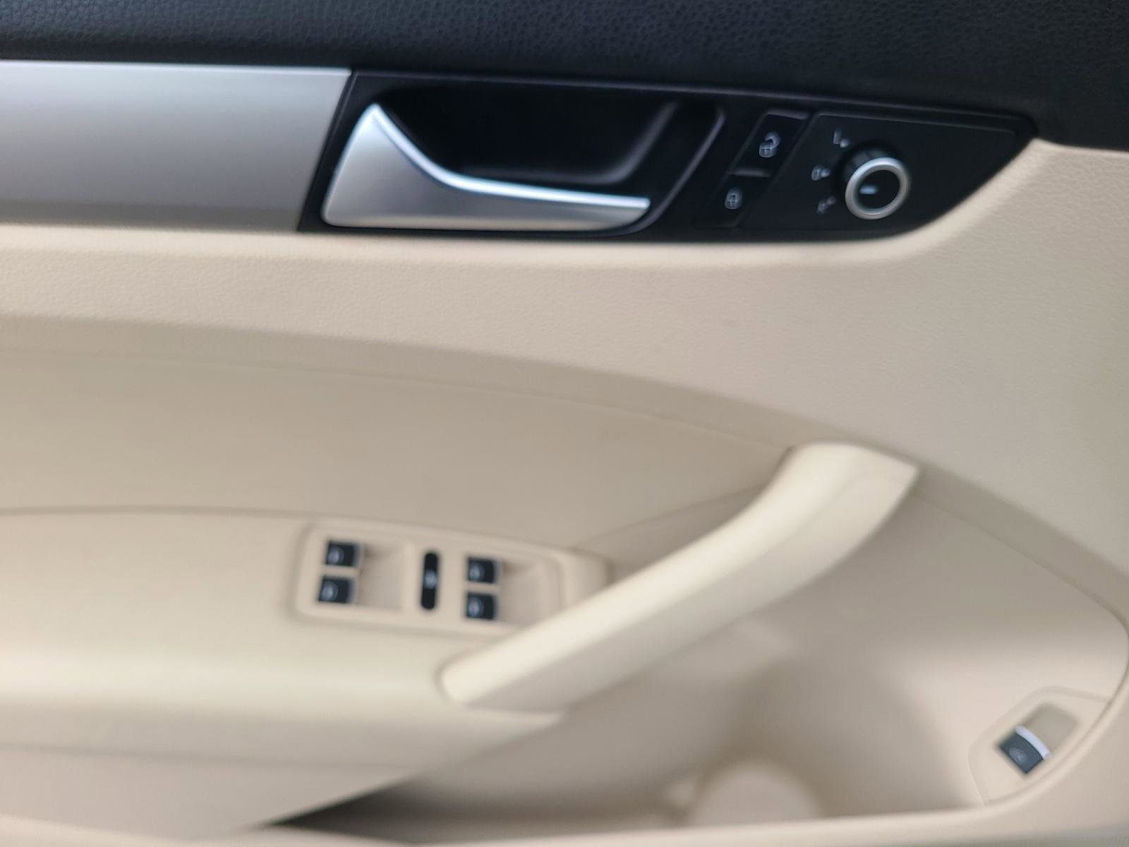 Used 2013 Volkswagen Passat 2.5 S image 10