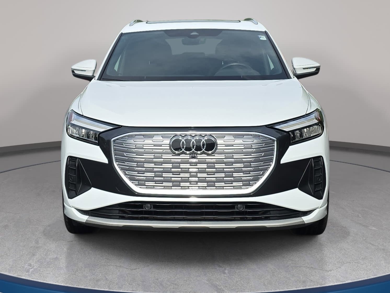Used 2023 Audi Q4 e-tron Premium Plus w/ Premium Plus RWD image 2