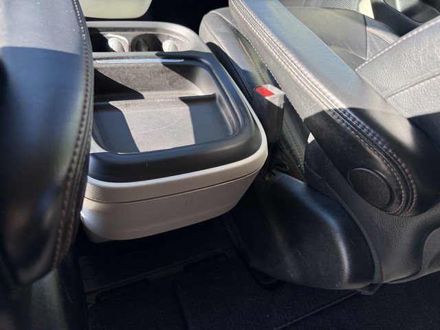 Used 2017 Chrysler Pacifica Touring-L FWD image 13