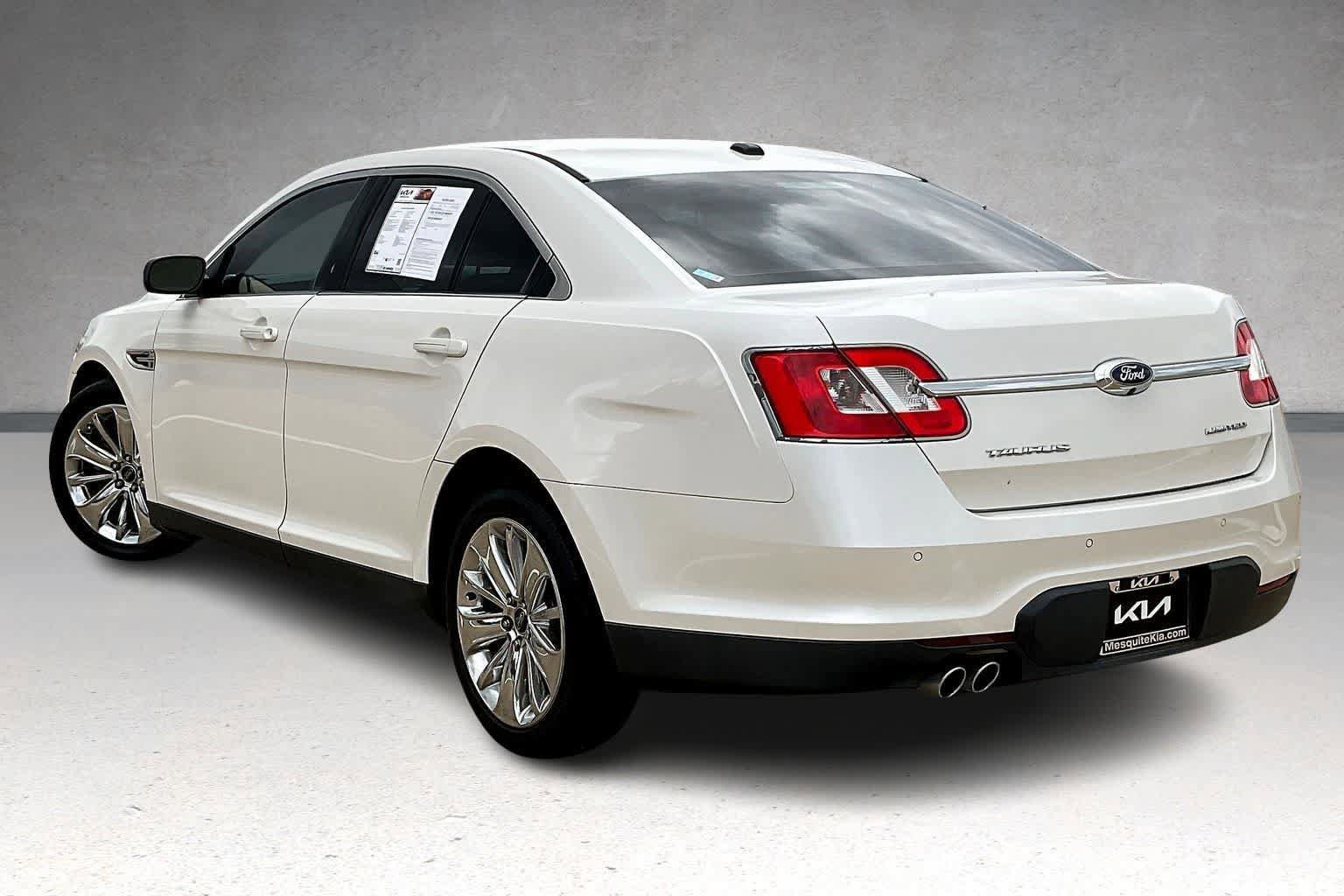Used 2012 Ford Taurus Limited image 4