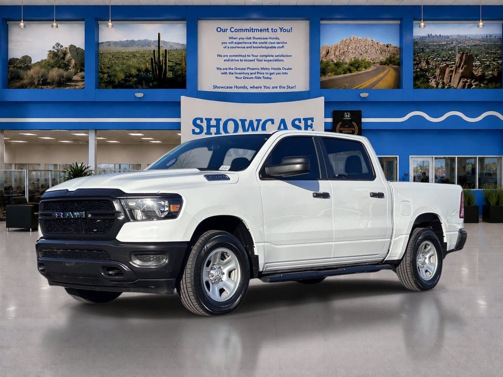 Used 2024 RAM 1500 Tradesman AWD/4WD image 2