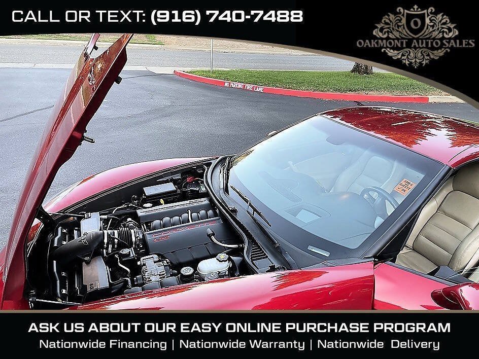 Used 2005 Chevrolet Corvette Coupe w/ Preferred Equipment Group RWD image 28