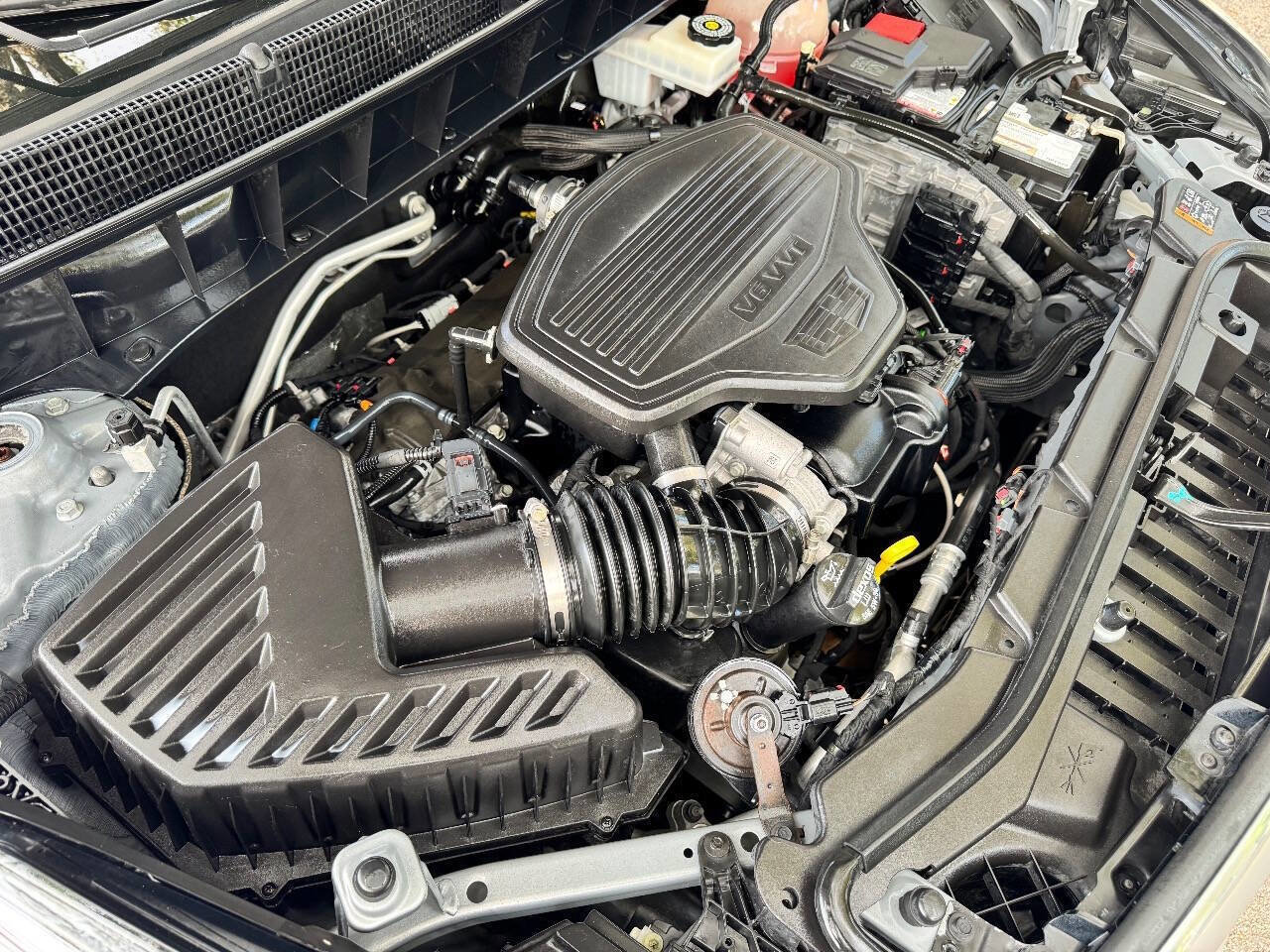 Used 2019 Cadillac XT5 FWD image 23