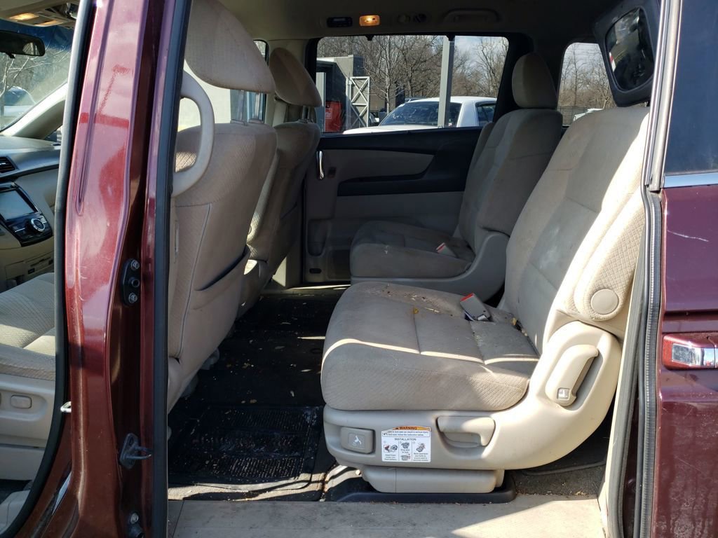 Used 2017 Honda Odyssey SE image 27