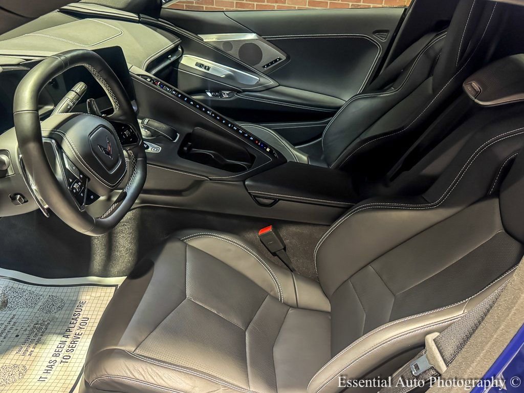 Used 2025 Chevrolet Corvette Stingray Preferred Conv w/ Battery Protection Package image 12