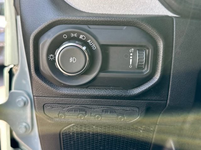 Used 2024 Jeep Wrangler Unlimited Sport AWD/4WD image 10