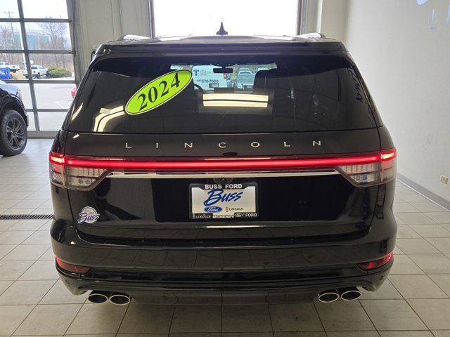 Used 2024 Lincoln Aviator Reserve w/ Equipment Group 201A image 14