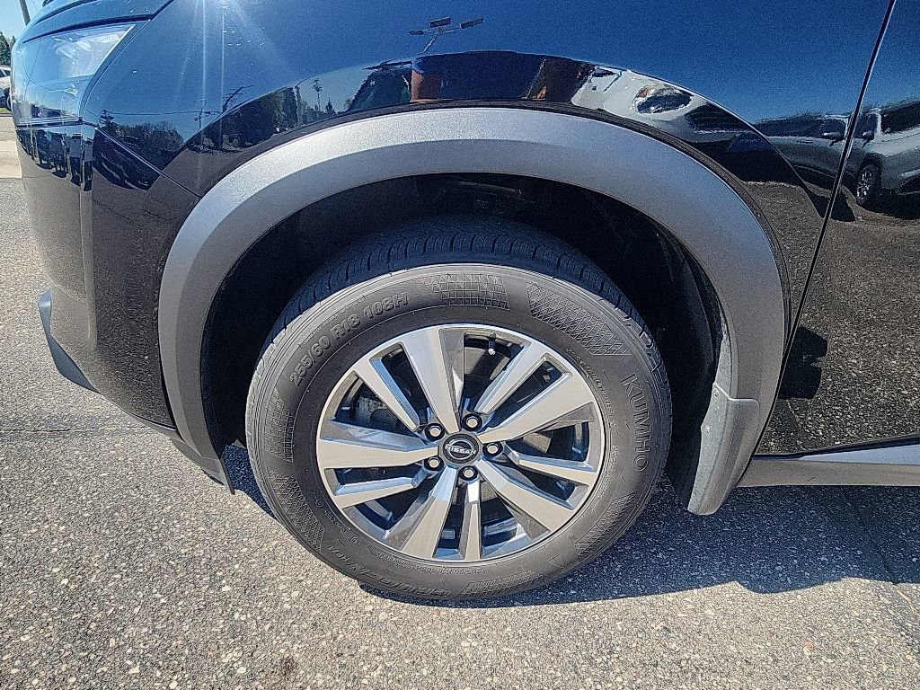 Used 2025 Nissan Pathfinder SL w/ Cargo Package AWD/4WD image 9