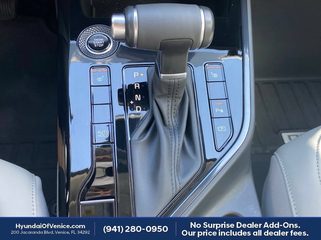 Used 2023 Kia Niro EX FWD image 13