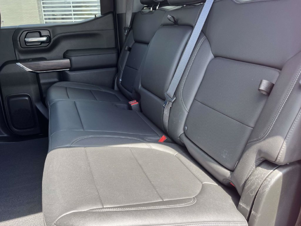 Used 2022 GMC Sierra 1500 SLT w/ SLT Premium Plus Package AWD/4WD image 17