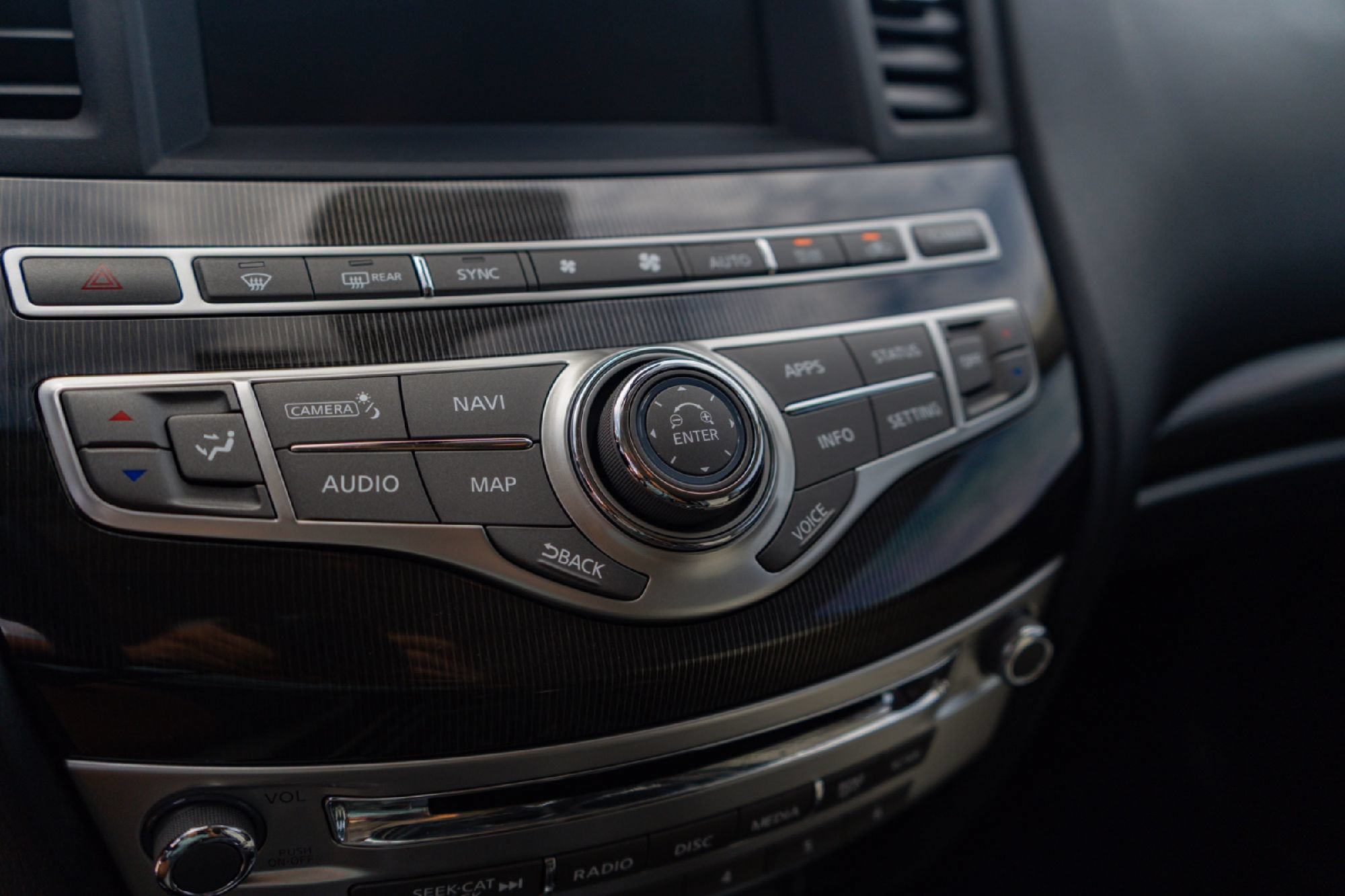 Used 2020 INFINITI QX60 Signature Edition FWD image 18