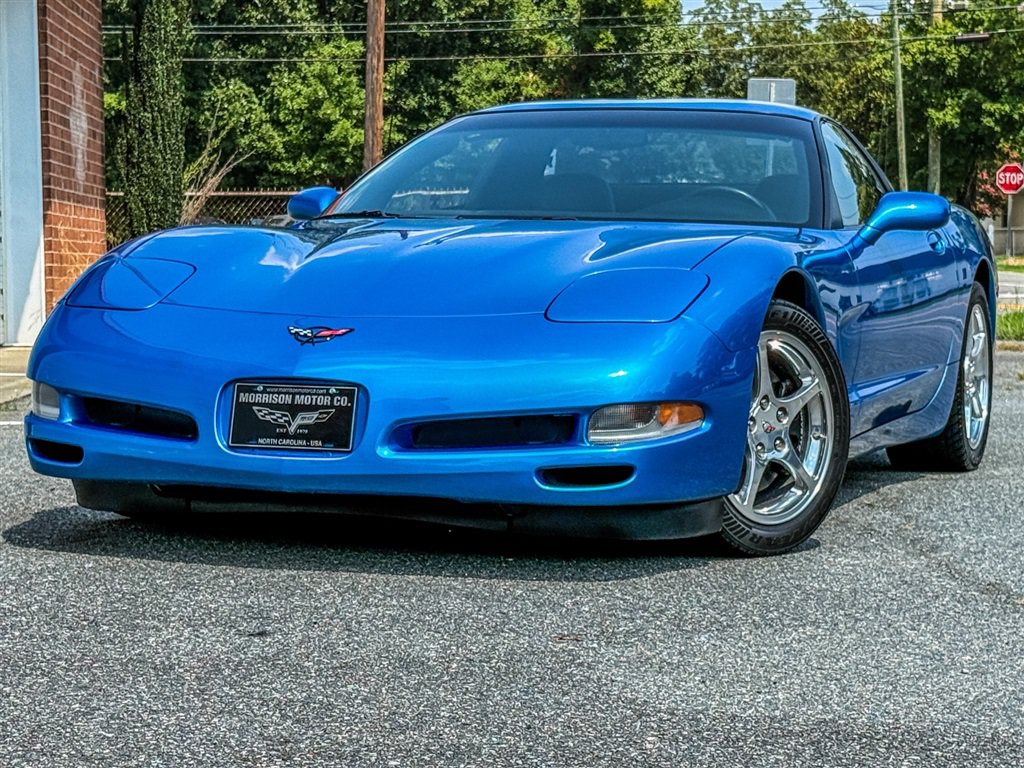 Used 1999 Chevrolet Corvette Coupe w/ Lighting Pkg RWD image 7