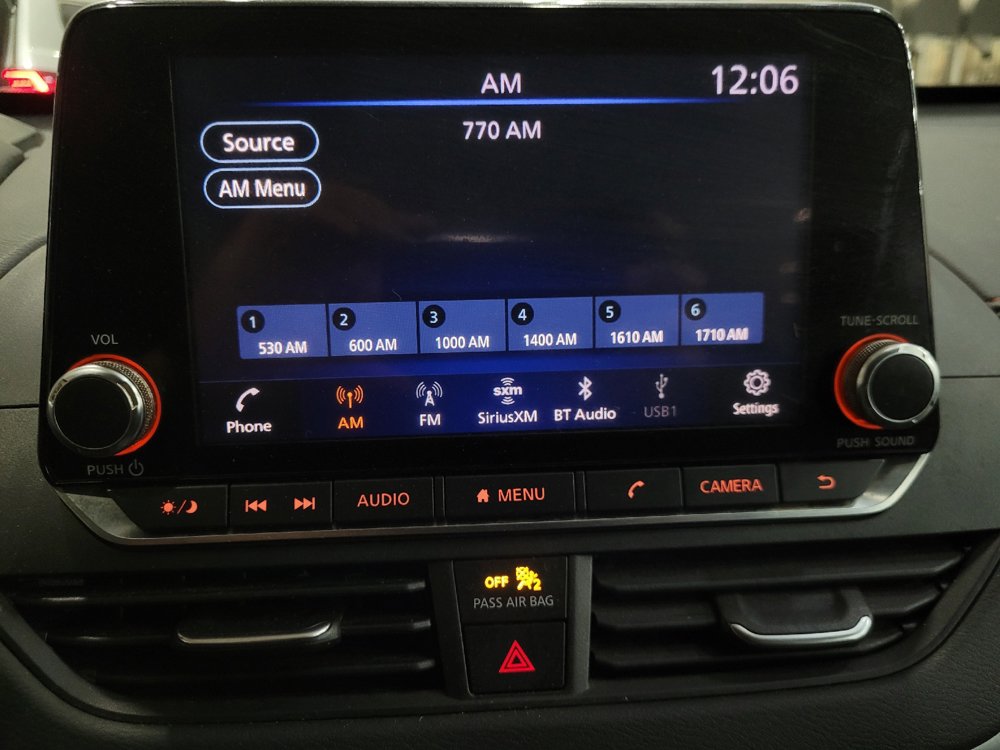 Used 2019 Nissan Altima 2.5 SR FWD image 25
