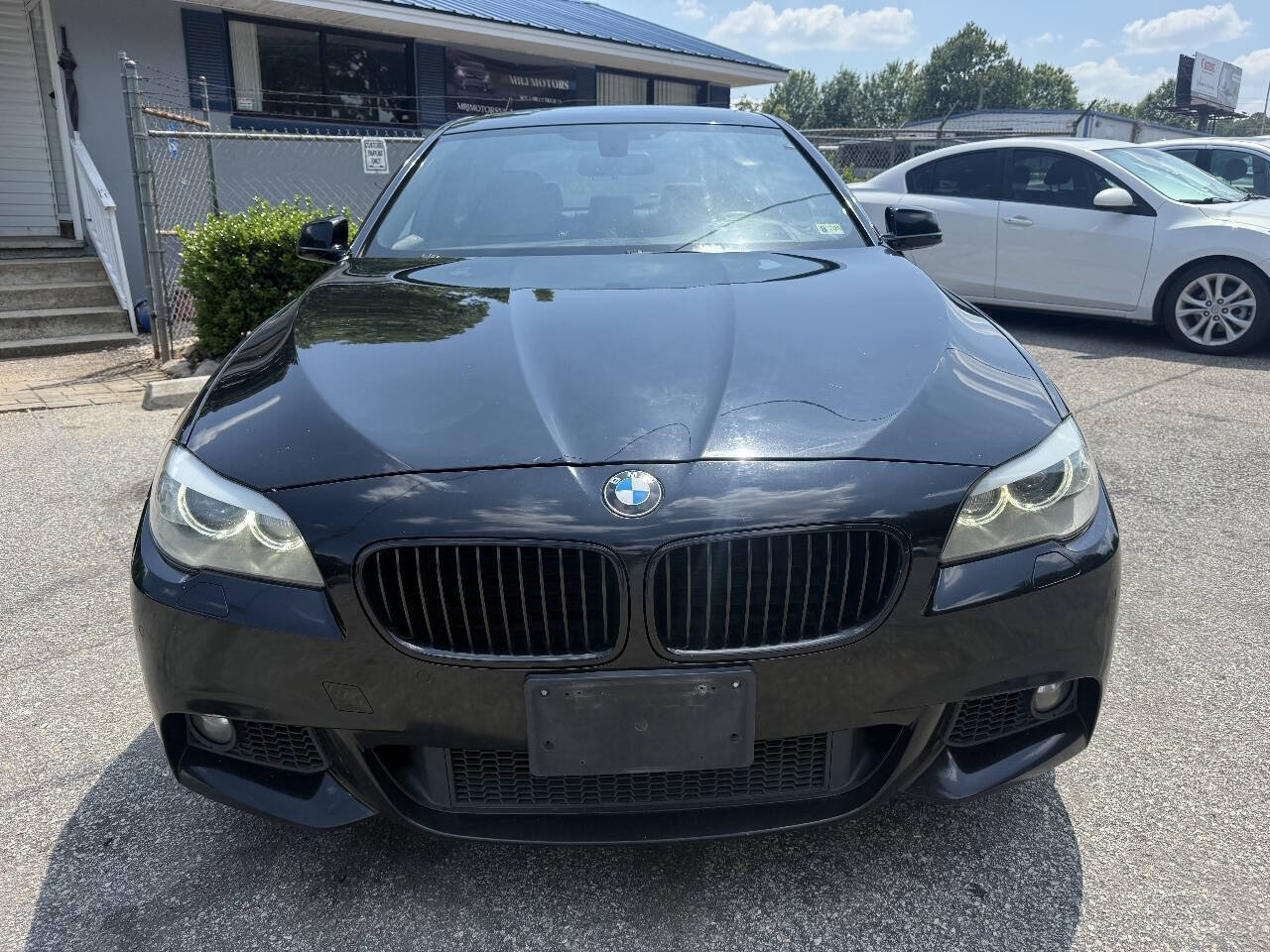 Used 2013 BMW 535i xDrive Sedan AWD/4WD image 2