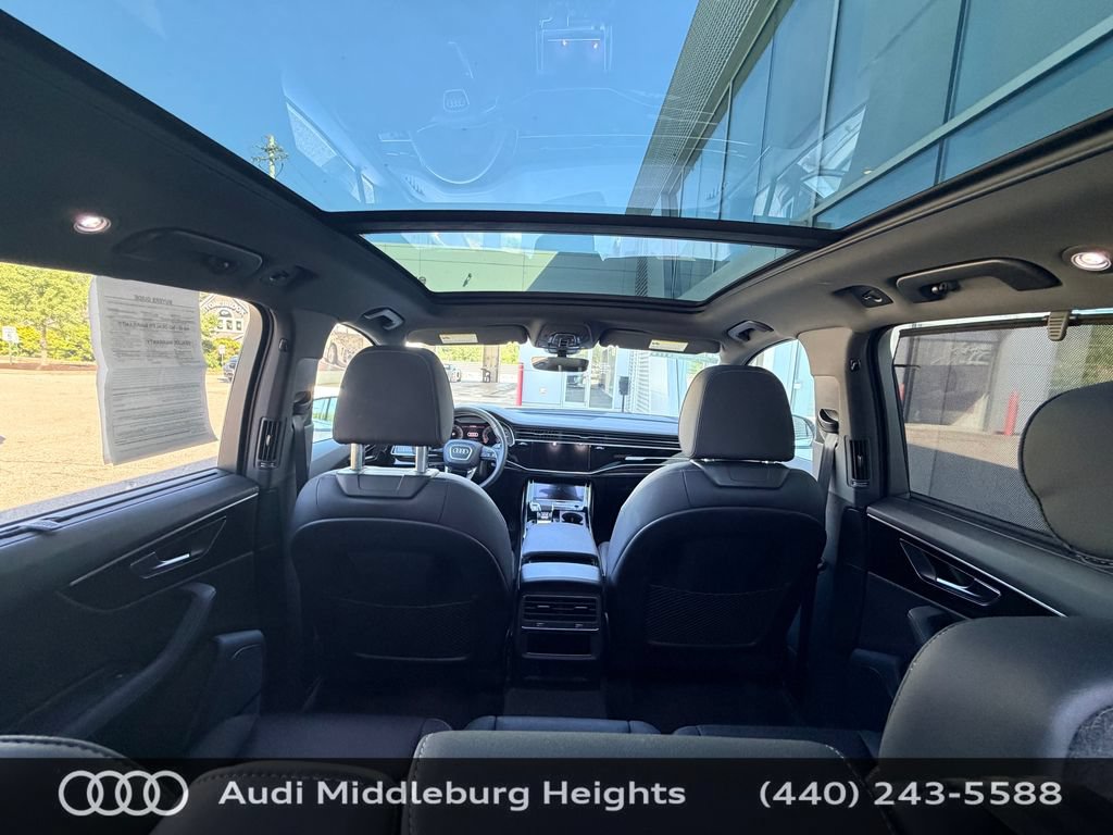 Certified 2025 Audi Q7 3.0T Premium Plus w/ Premium Plus Package AWD/4WD image 37