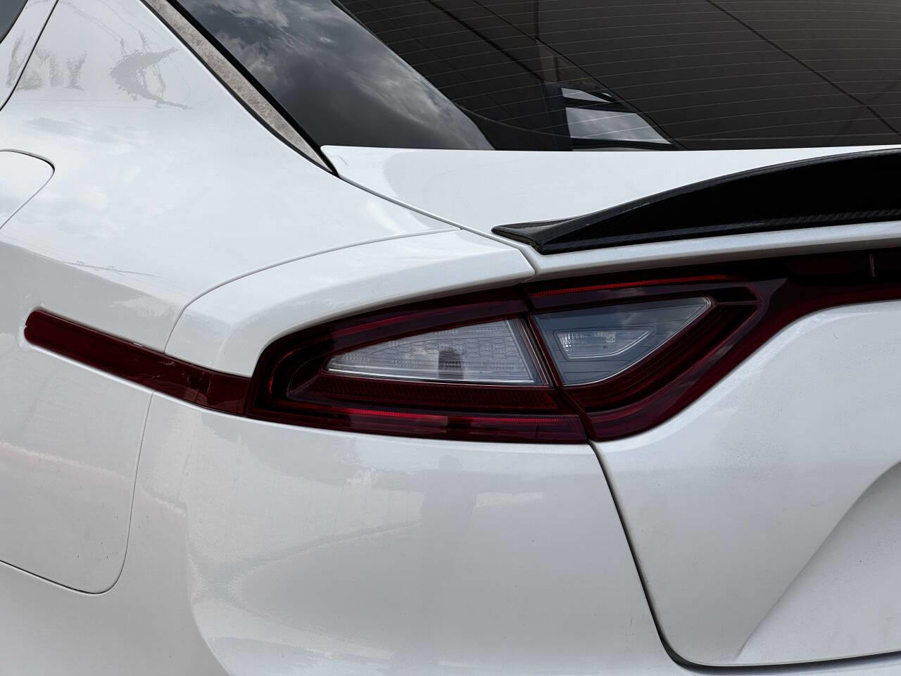 Used 2020 Kia Stinger GT1 image 41