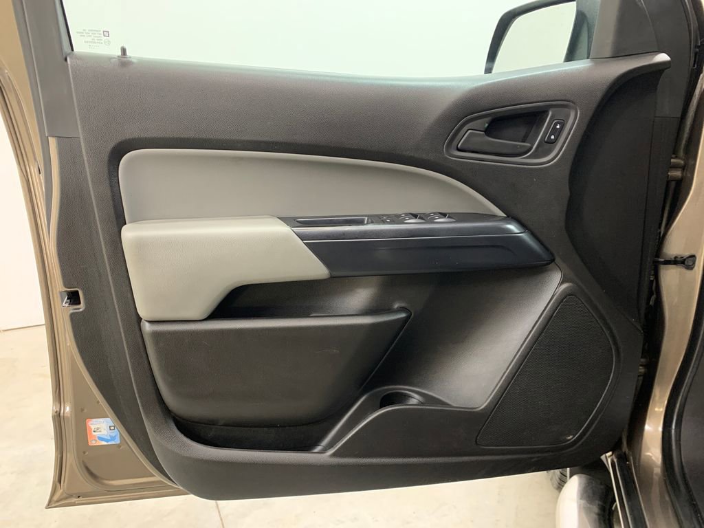 Used 2016 Chevrolet Colorado W/T w/ WT Convenience Package image 17
