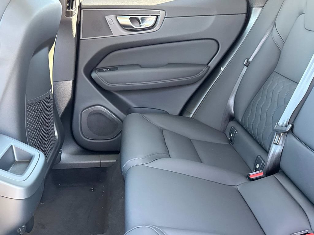 Used 2026 Volvo XC60 B5 Plus w/ Protection Package Premier AWD/4WD image 13