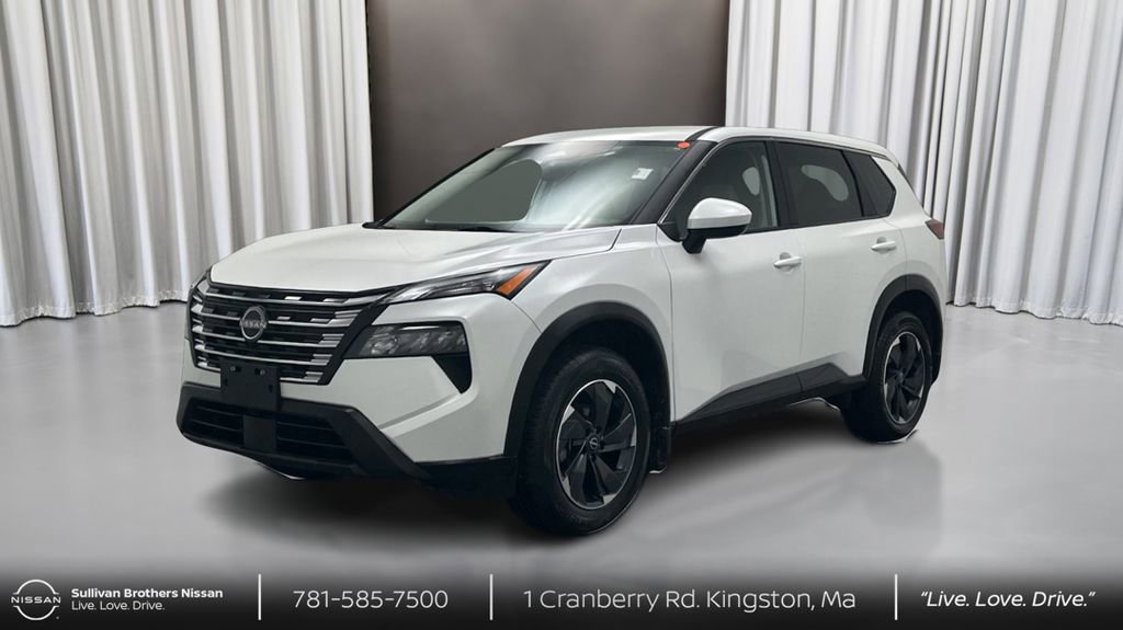 Used 2024 Nissan Rogue SV image 1