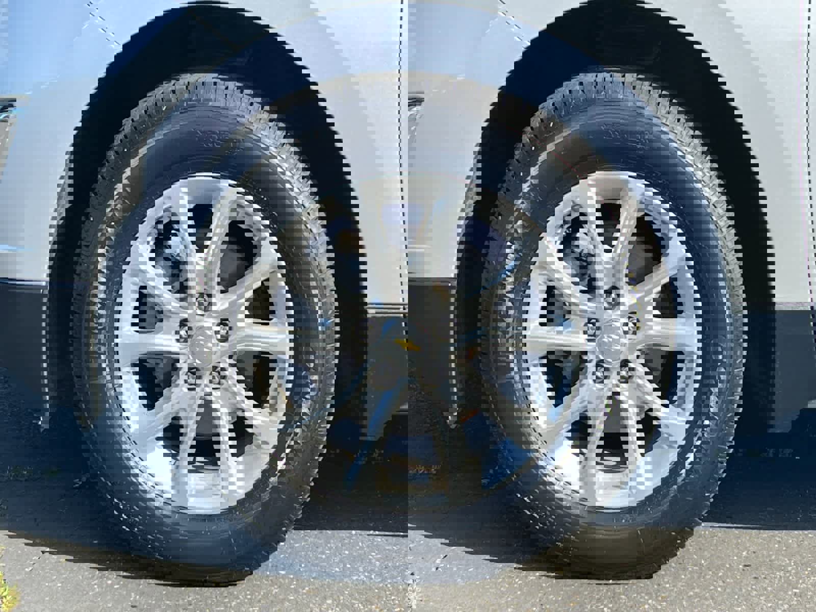 Used 2020 Chevrolet Equinox LT image 26