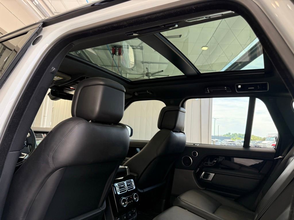 Used 2020 Land Rover Range Rover HSE AWD/4WD image 23