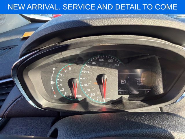 Used 2018 Chevrolet Trax LT w/ Redline Edition AWD/4WD image 13