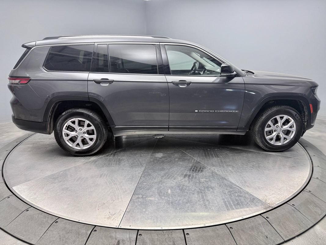 Used 2022 Jeep Grand Cherokee L Limited AWD/4WD image 4