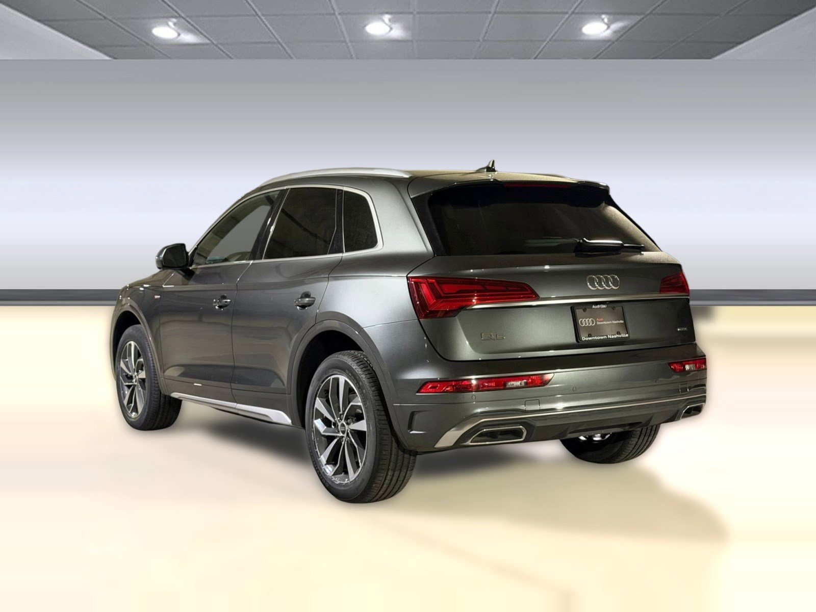 Certified 2023 Audi Q5 2.0T Premium Plus w/ Premium Plus Package AWD/4WD image 3