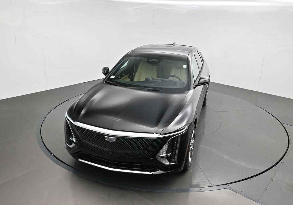 Used 2026 Cadillac Lyriq Signature Luxury w/ Nappa Leather Package AWD/4WD image 41