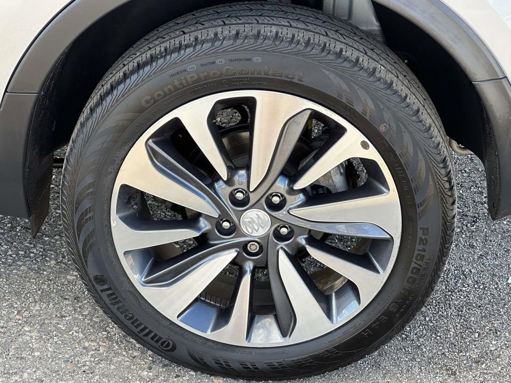 Certified 2022 Buick Encore Preferred w/ Safety Package II image 8