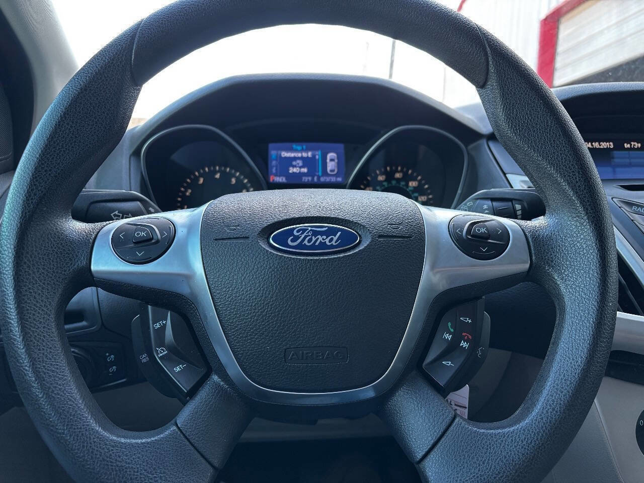 Used 2013 Ford Focus SE image 31