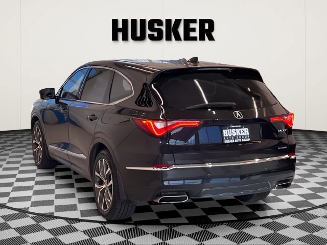 Used 2022 Acura MDX w/ Technology Package AWD/4WD image 4