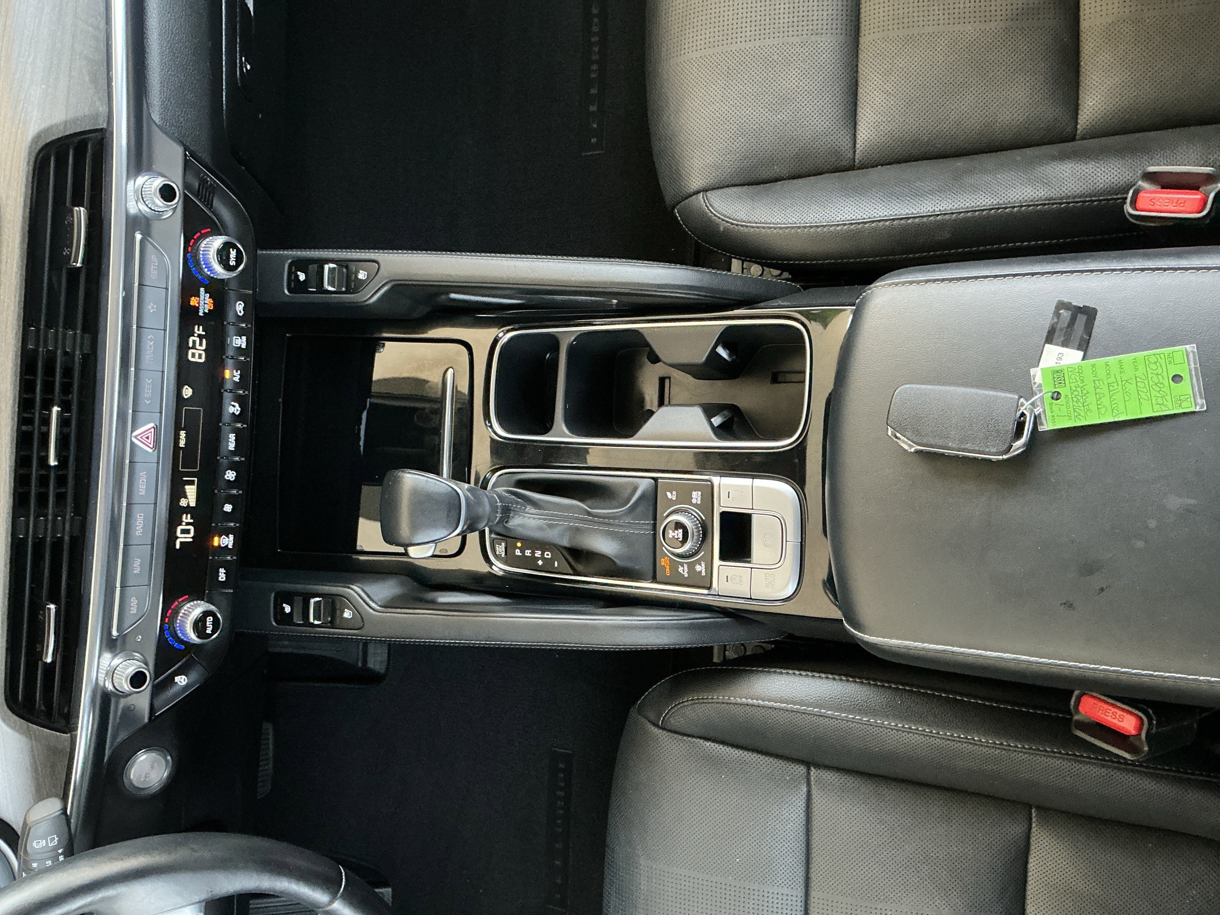 Used 2022 Kia Telluride EX w/ EX Premium Package image 11