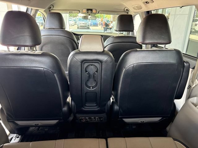 Used 2021 Kia Sedona EX FWD image 37