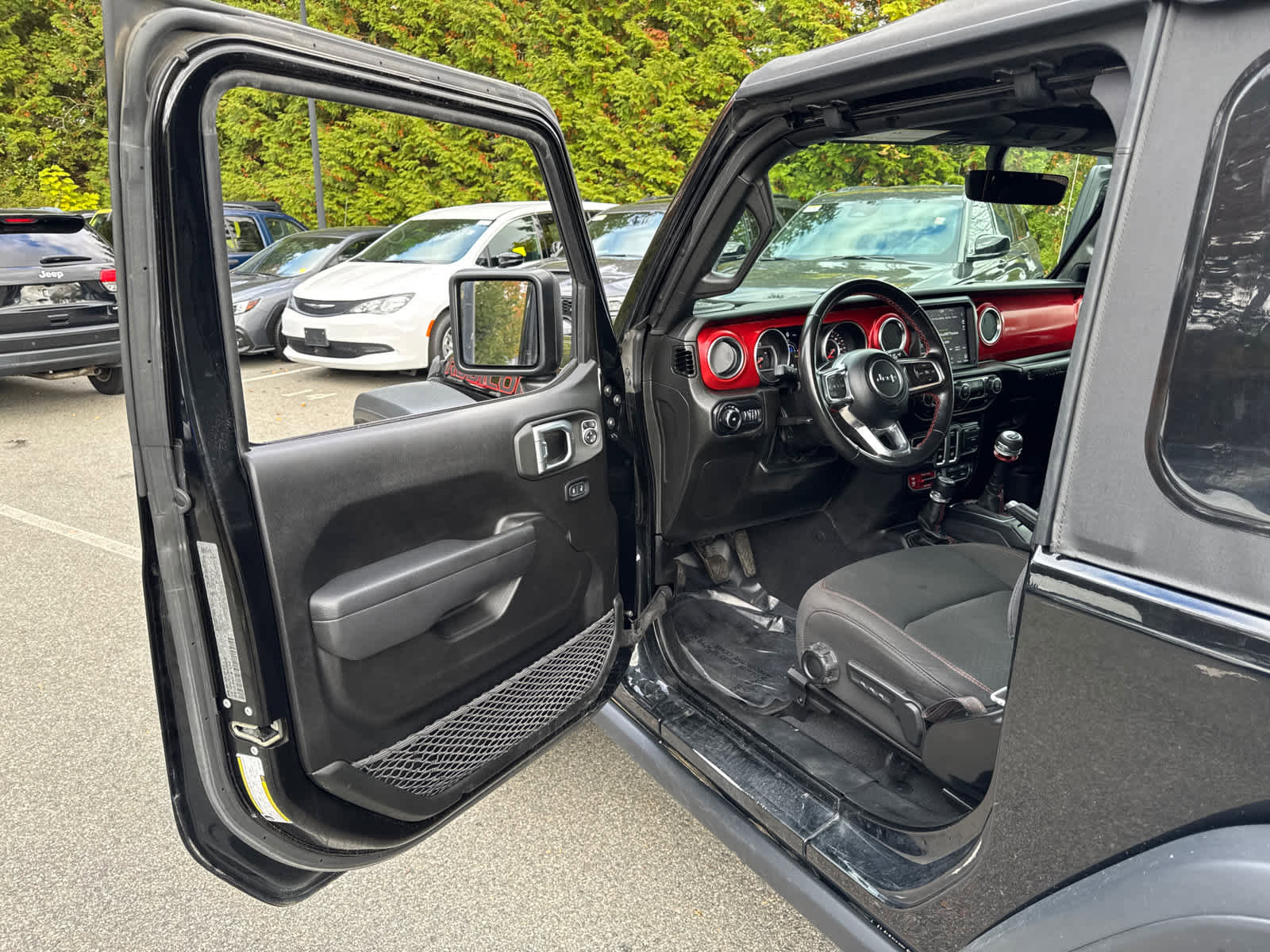 Used 2022 Jeep Wrangler Rubicon w/ LED Lighting Group image 11