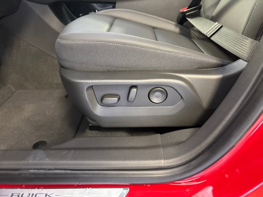 New 2025 Buick Envision Preferred image 24