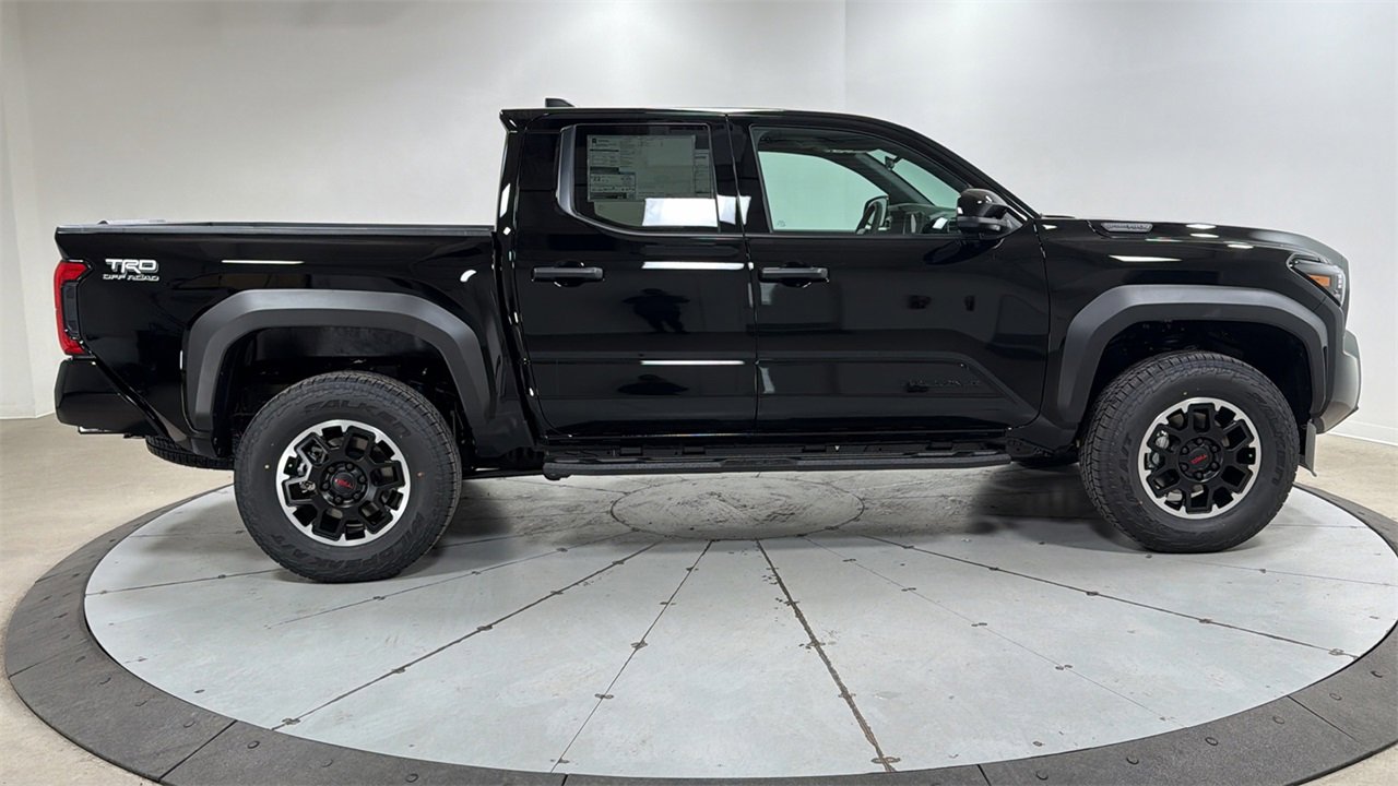 New 2026 Toyota Tacoma TRD Off-Road image 6
