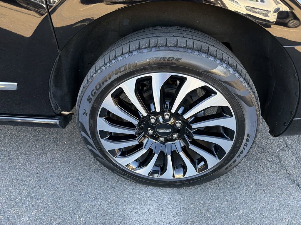 Used 2023 Lincoln Navigator L Black Label image 32