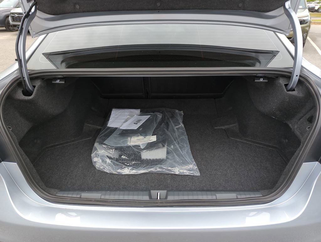 Used 2025 Subaru Legacy Premium image 29