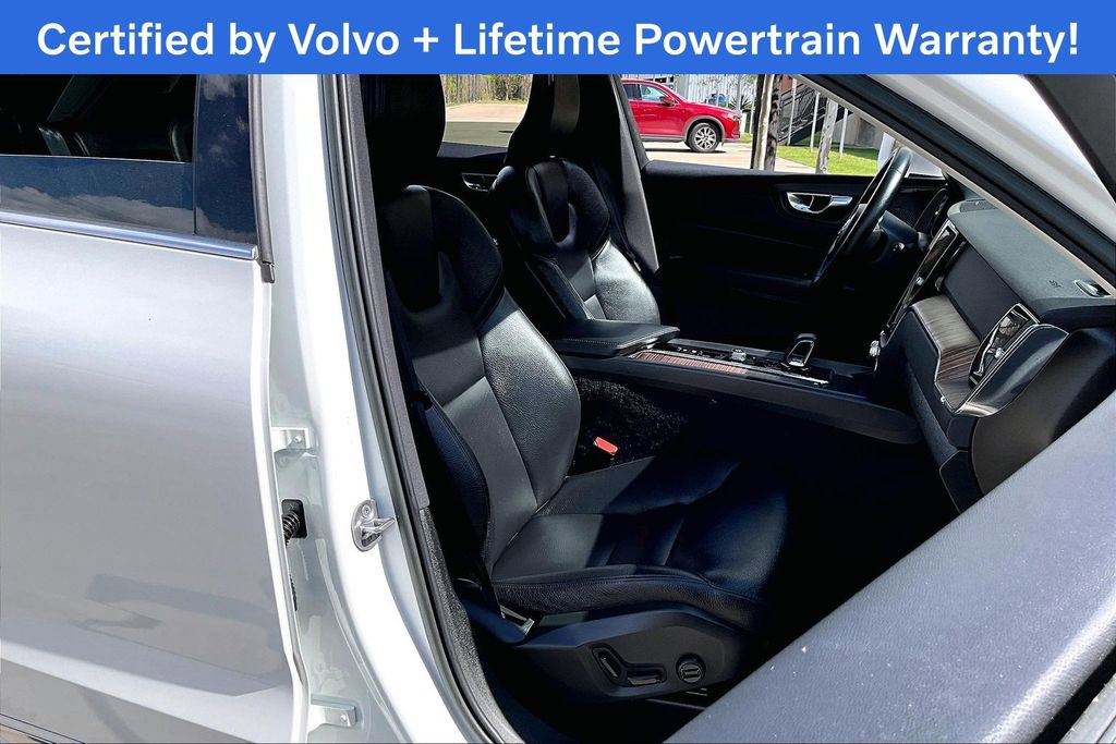 Used 2023 Volvo XC60 B5 Plus w/ Protection Package Premier image 10