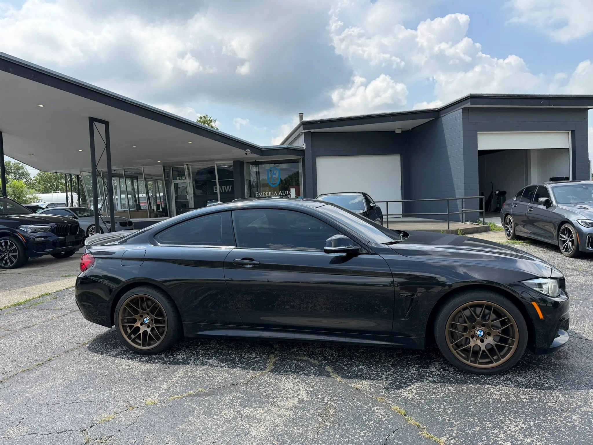 Used 2020 BMW 440i xDrive Coupe w/ M Sport Package AWD/4WD image 9