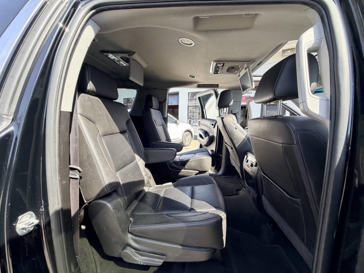 Used 2016 Chevrolet Suburban LT AWD/4WD image 64