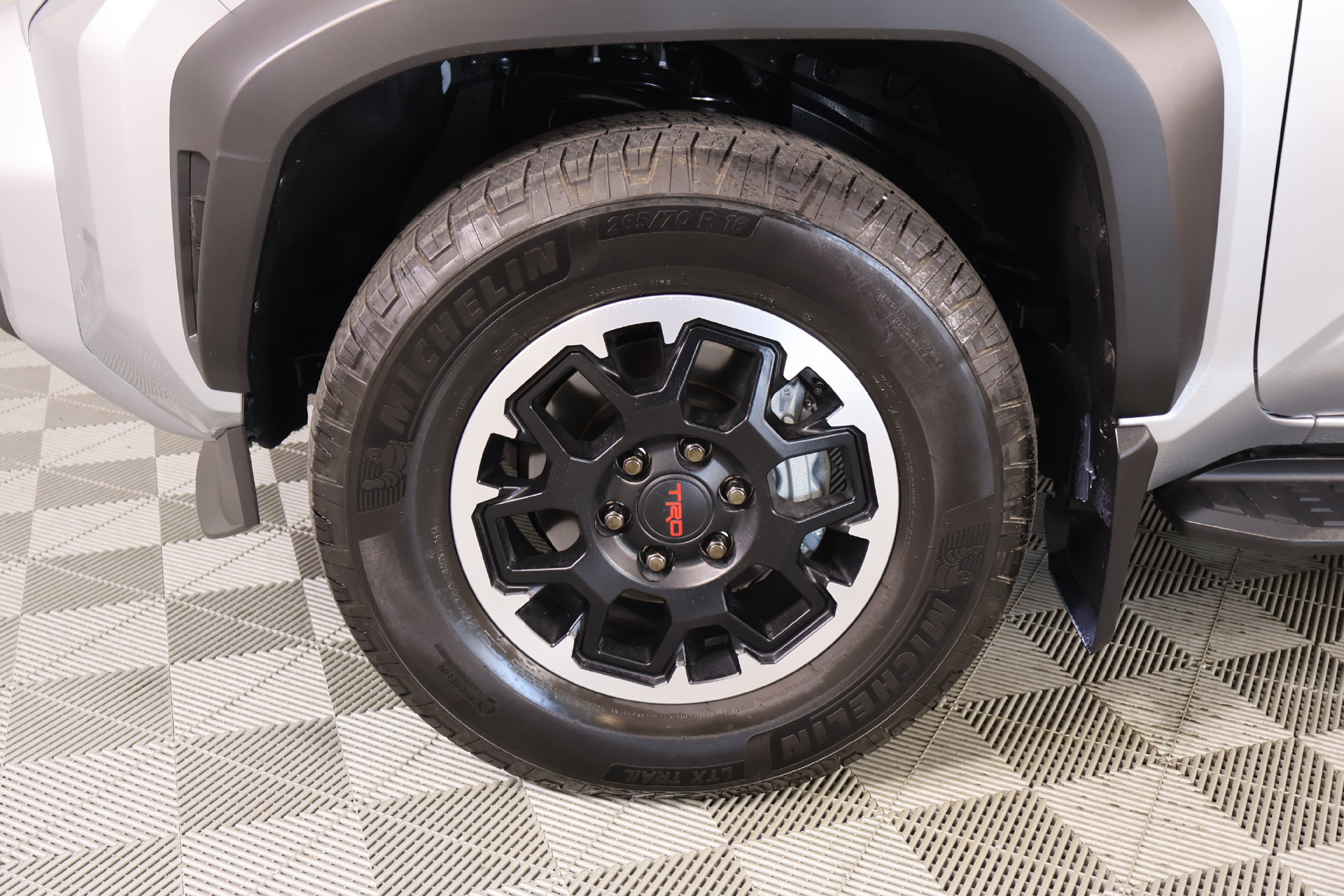 Used 2025 Toyota 4Runner TRD Off-Road AWD/4WD image 17