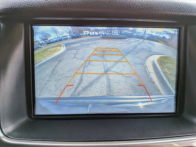 Used 2017 Chevrolet Suburban LT image 14